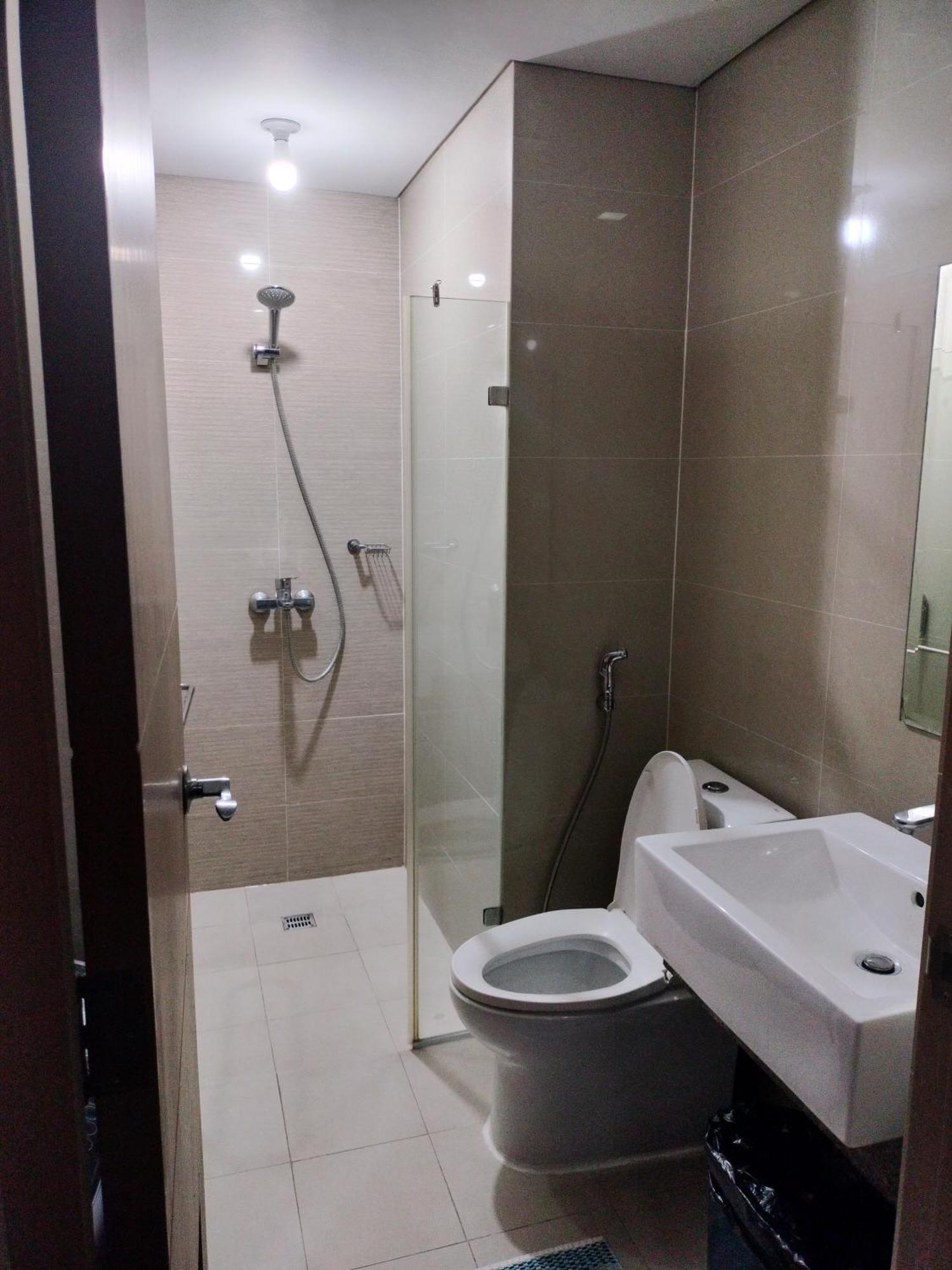 Condotel Near Airport Pasay Kültér fotó