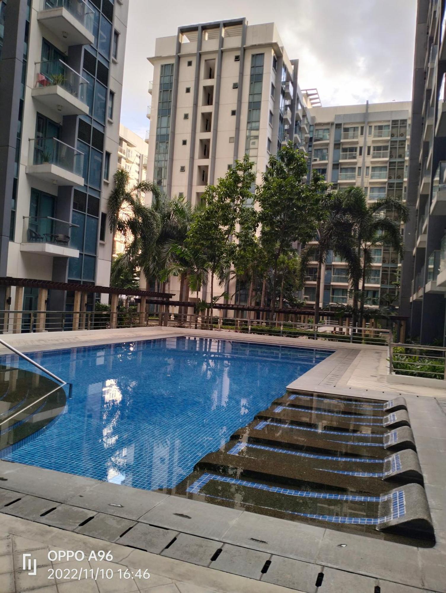 Condotel Near Airport Pasay Kültér fotó